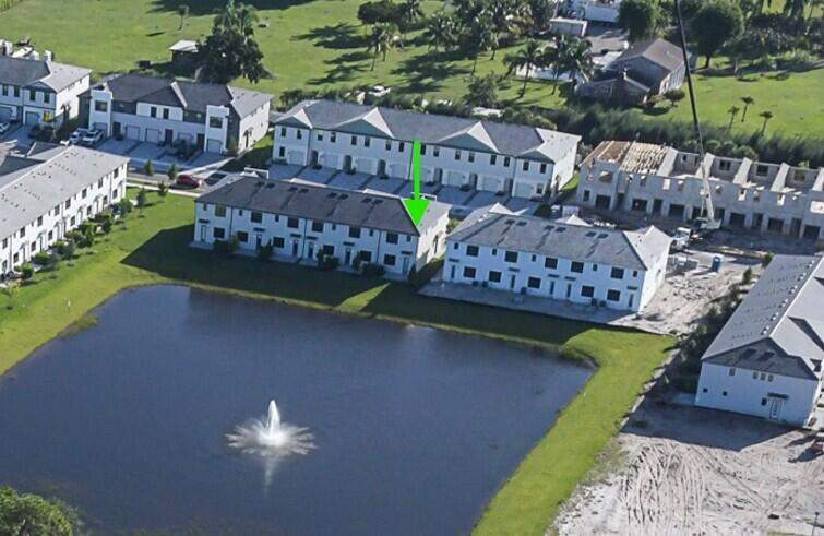3 bedroom Townhouse at 6753 Kavagi Drive #Nautical 69-28, Everton, Lantana — photo 4