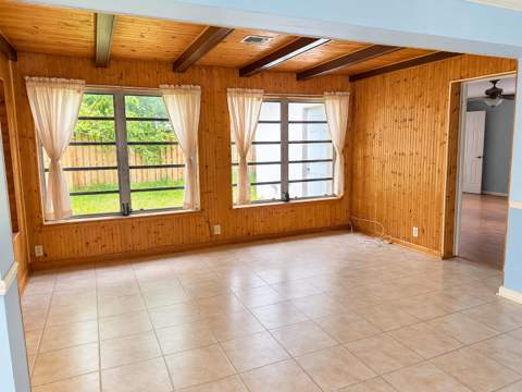 1025 SE 14th Street, Deerfield Beach FL - photo 6 of 15