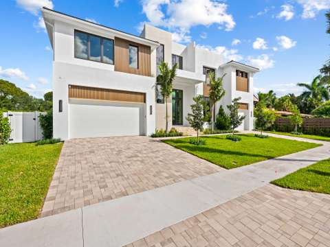 2737 NE 18Th Street, luxury home for sale in Fort Lauderdale
