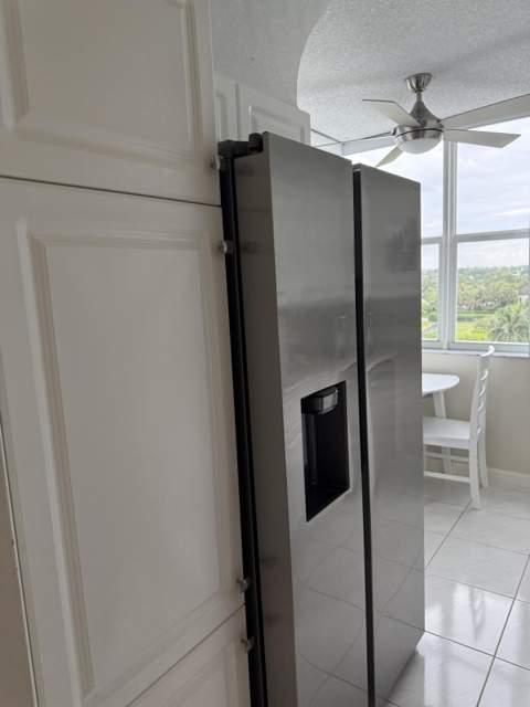 2639 N Riverside Drive #605, Pompano Beach FL - photo 9 of 21
