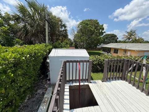 401 Circle, Jupiter FL - photo 17 of 26