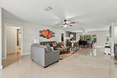 9041 NW 27th Place, Coral Springs FL - photo 7 of 61