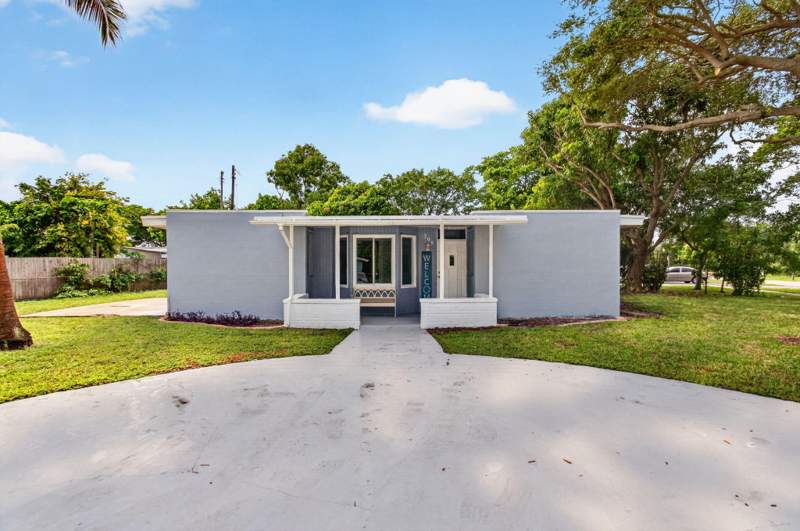 3 bedroom Single Family Residence at 298 Jeffery Street, Delray Manor 3rd Add, Boca Raton — photo 2