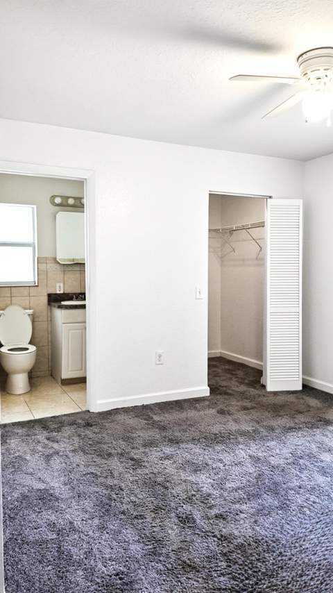 2206 NW 5th Street, Fort Lauderdale FL - photo 9 of 15