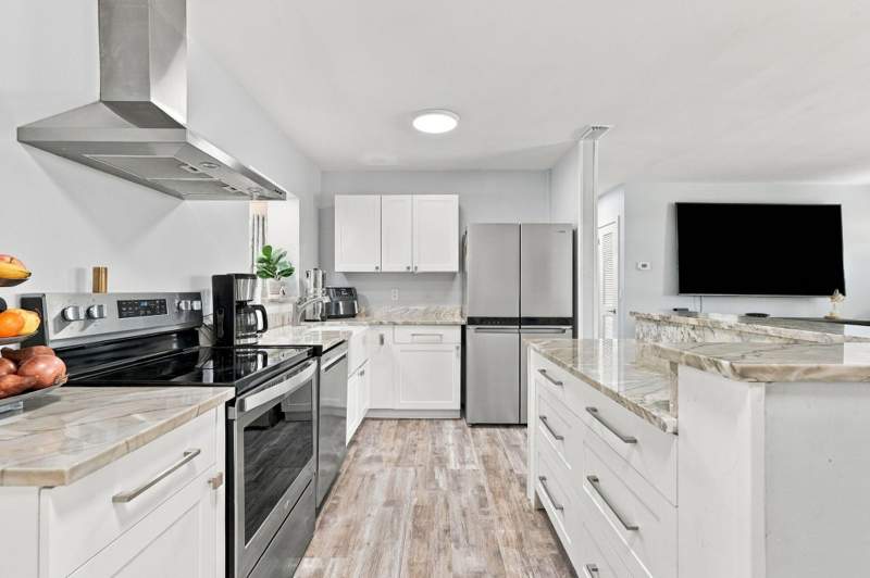 3 bedroom Single Family Residence at 19145 SE Mayo Drive, Tropic Vista, Jupiter — photo 5
