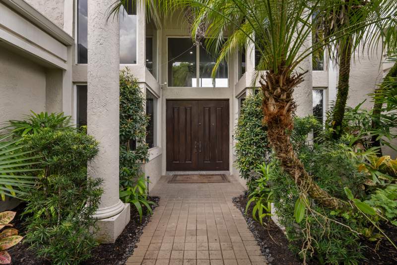 5 bedroom Single Family Residence at 19160 Fox Landing Drive, Fox Landing, Boca Raton — photo 2