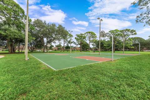 1202 12th Lane, Palm Beach Gardens FL - photo 22 of 24