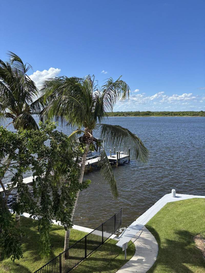 3 bedroom Condominium at 1630 Seaway Drive #301, Sea Tern Of Hutchinson Island, Fort Pierce — photo 2