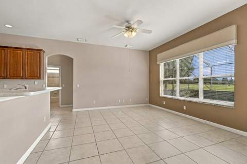 437 NW Canterbury Court, Port St. Lucie FL - photo 9 of 52