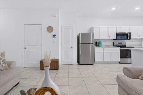 353 NW 9th Street, Pompano Beach FL - photo 13 of 60