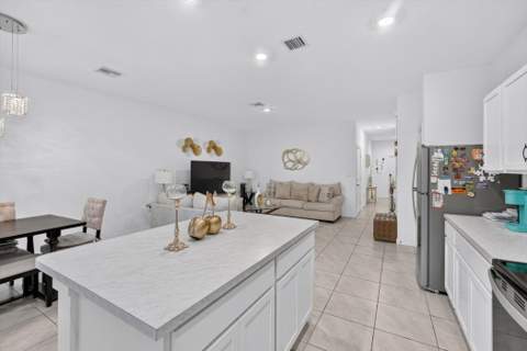 353 NW 9th Street, Pompano Beach FL - photo 21 of 60