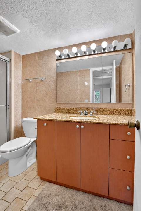 1055 Lyndhurst K, Deerfield Beach FL - photo 22 of 81