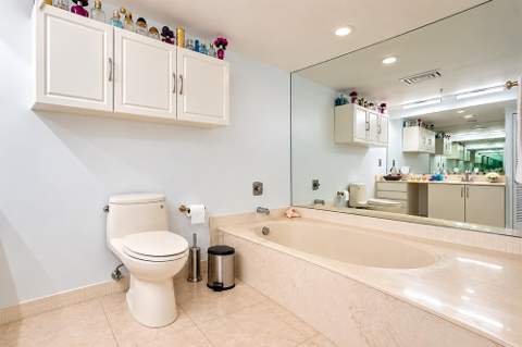 2480 Presidential Way #802, West Palm Beach FL - photo 21 of 56