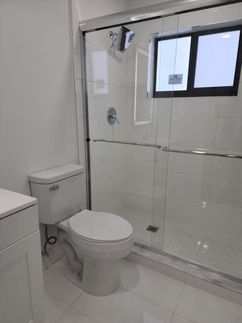 10424 NW 70th Court, Tamarac FL - photo 8 of 29