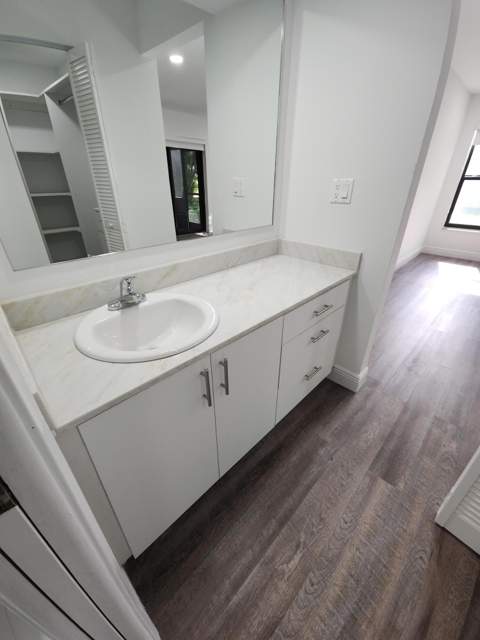 10424 NW 70th Court, Tamarac FL - photo 20 of 29