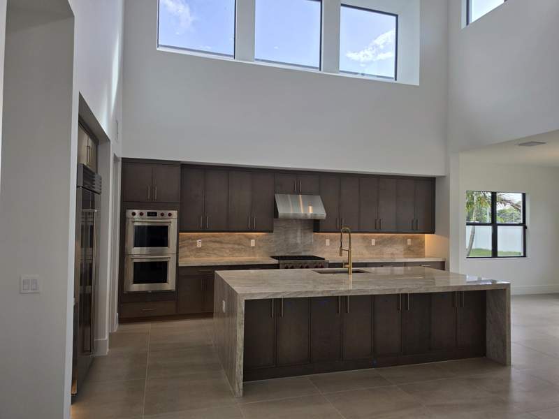 5 bedroom Single Family Residence at 17899 Yafa Court, Meravita At Boca Raton, Boca Raton — photo 4