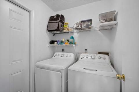 9242 166th Way, Jupiter Farms FL - photo 18 of 37