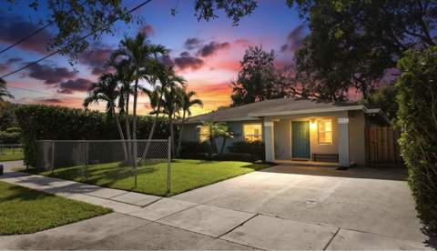 2206 NW 5th Street, Fort Lauderdale FL - photo 8 of 15