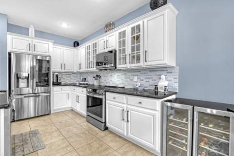 762 Gazetta Way, West Palm Beach FL - photo 10 of 47