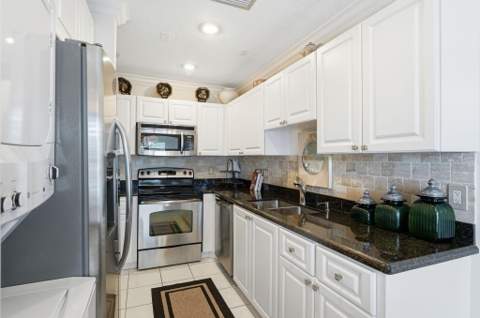 2480 Juniper Drive, Delray Beach FL - photo 7 of 27