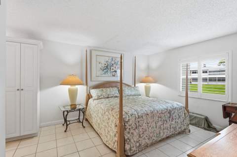 2480 Juniper Drive, Delray Beach FL - photo 20 of 27