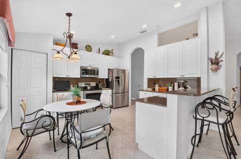 5257 Glenville Drive, Boynton Beach FL - photo 12 of 57