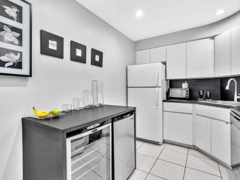 3300 NE 36th Street #710, Fort Lauderdale FL - photo 8 of 59