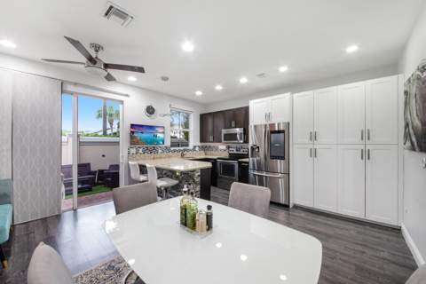 6960 E Long Pine Circle, Coconut Creek FL - photo 8 of 28