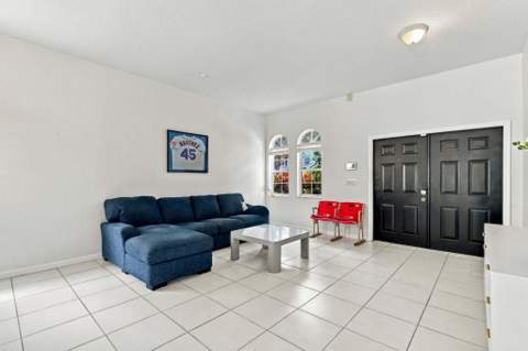 4365 NW 45th Terrace, Coconut Creek FL - photo 7 of 54