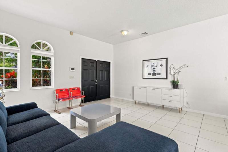 3 bedroom Single Family Residence at 4365 NW 45th Terrace, Breeding Property, Coconut Creek — photo 4