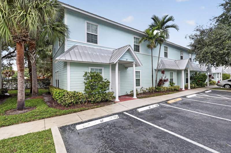 4 bedroom Townhouse at 4216 Leo Lane #4F, Villa Palms Condo, Riviera Beach — photo 3