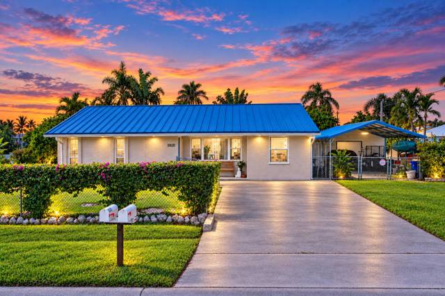 4652 SE EDISON Avenue, home for sale in Stuart