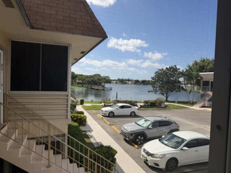 1 bedroom Condominium at 192 Stratford N, Stratford Condominium, West Palm Beach — photo 1