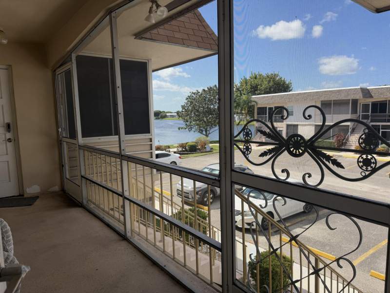 1 bedroom Condominium at 192 Stratford N, Stratford Condominium, West Palm Beach — photo 2