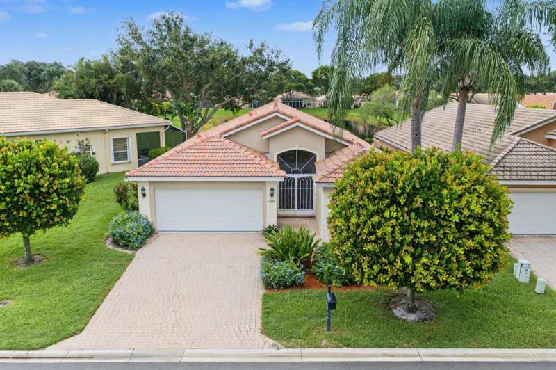 3 bedroom Single Family Residence at 13884 Via Nidia, Huntington Walk 1, Delray Beach — photo 1