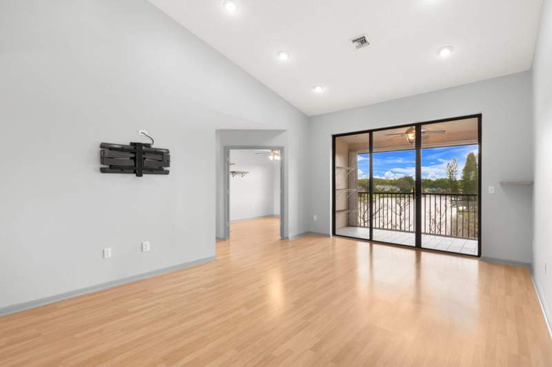 3 bedroom Condominium at 4400 NW 30th Street #424, Bayport Village, Coconut Creek — photo 4
