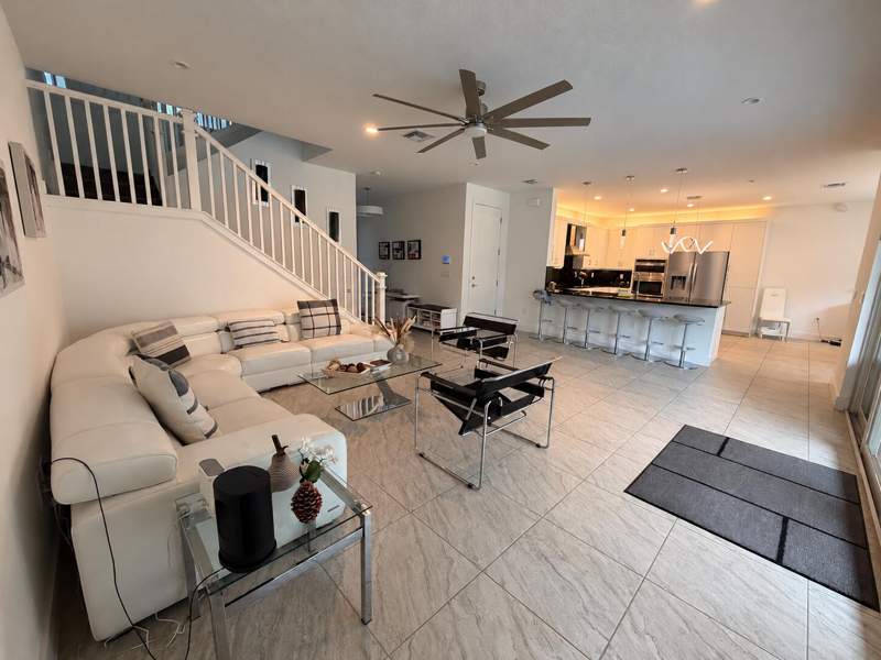 4 bedroom Single Family Residence at 9815 Steamboat Springs Circle, Sussman Agr Pud North Plat One, Delray Beach — photo 2