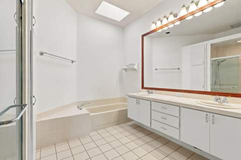 7492 SE Marsh Fern Lane, Hobe Sound FL - photo 9 of 81