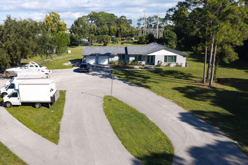 4 bedroom Single Family Residence at 6529 Pioneer Road, Palm Beach Farms Co 3, West Palm Beach — photo 3