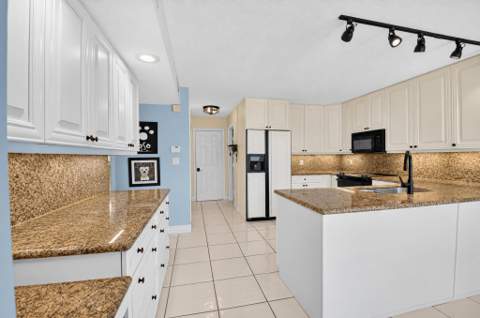 20106 Northcote Drive, Boca Raton FL - photo 15 of 104