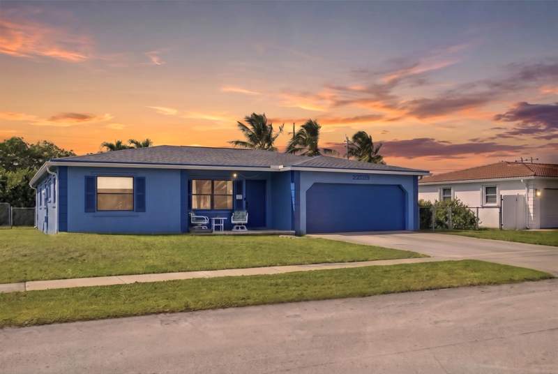 3 bedroom Single Family Residence at 22319 General Street, Holiday City At Boca Raton Sec 5, Boca Raton — photo 2