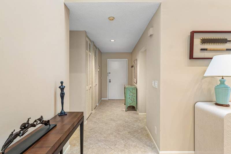 3 bedroom Condominium at 53 Eastgate Drive #B, Eastgate At Hunters Run Condo, Boynton Beach — photo 2