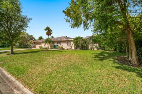 213 NW 94th Way, Coral Springs FL - photo 20 of 57