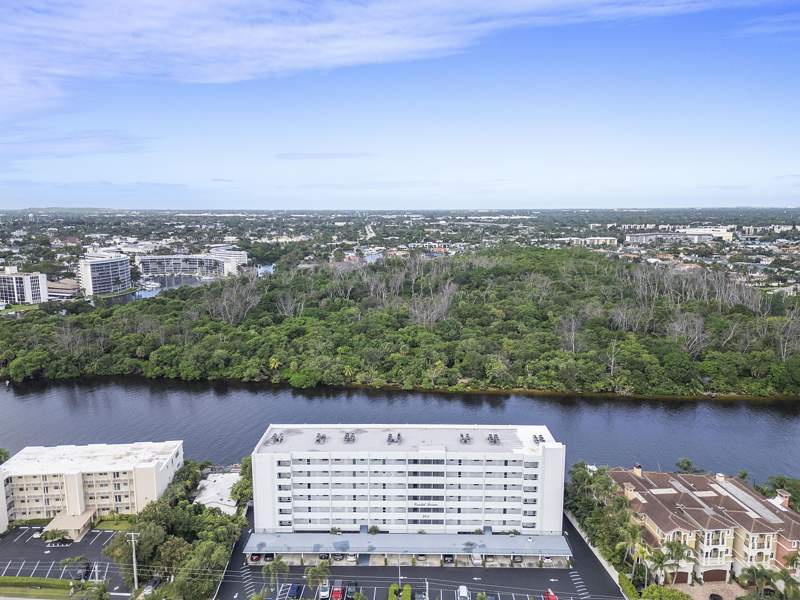 2 bedroom Condominium at 401 NE 19th Avenue #53, Coastal Terrace Condo, Deerfield Beach — photo 5