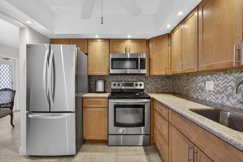 2 bedroom Condominium at 361 Wellington J, Wellington Condos, West Palm Beach — photo 3