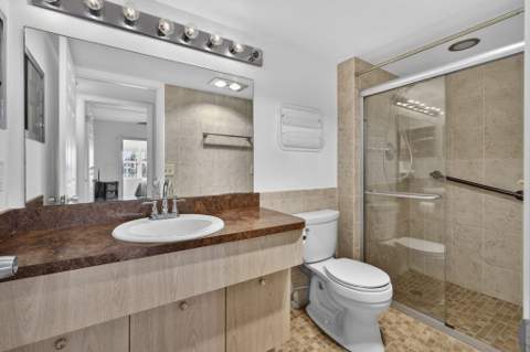 361 Wellington J, West Palm Beach FL - photo 18 of 45