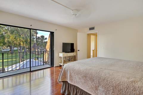 1315 13th Court, Palm Beach Gardens FL - photo 14 of 23