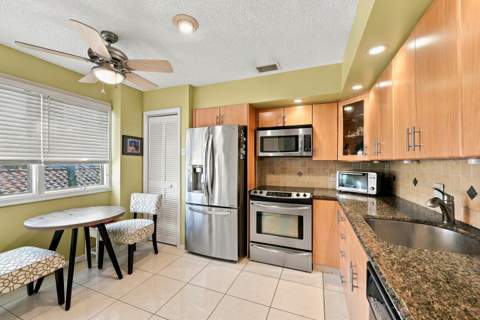 7858 Granada Place #404, Boca Raton FL - photo 20 of 43