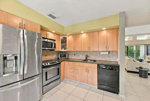 7858 Granada Place #404, Boca Raton FL - photo 21 of 43