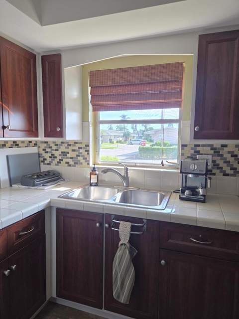 2640 Dudley Drive #J, West Palm Beach FL - photo 9 of 21